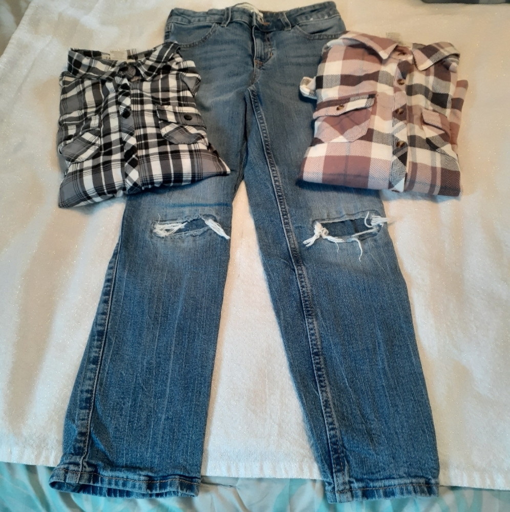 Bundle Abercrombie Grunge Jeans And 2 Passport Girls Button down Shirts  Sz 10